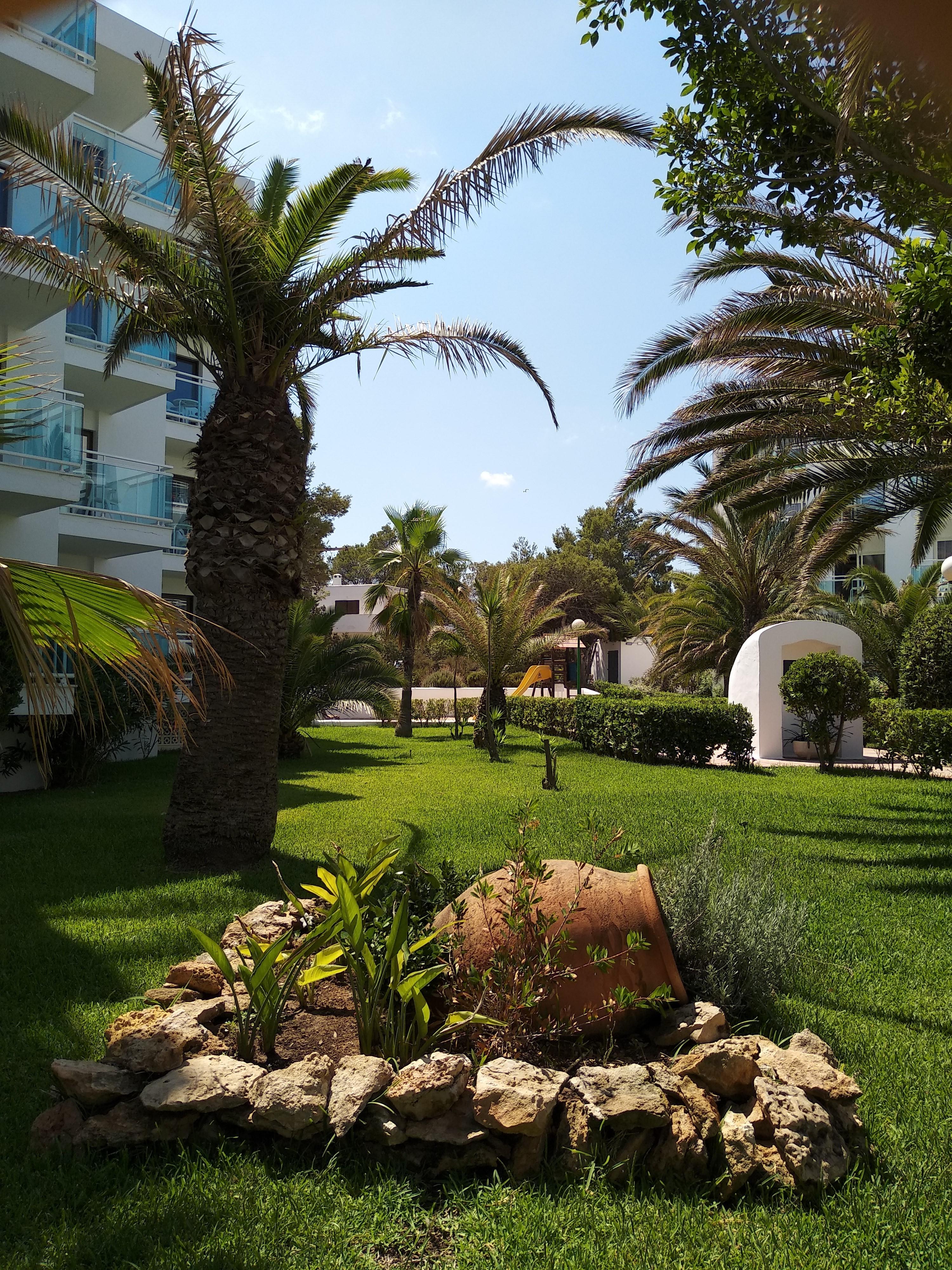 Aparthotel Nereida San Antonio  Exterior foto