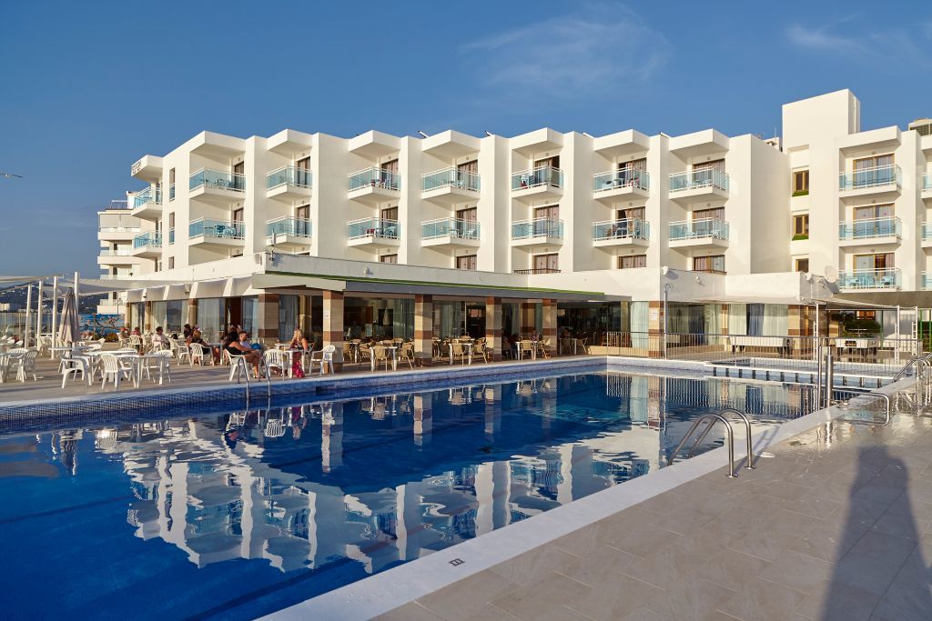 Aparthotel Nereida San Antonio  Exterior foto